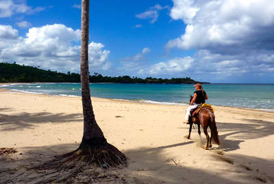 La République Dominicaine à cheval