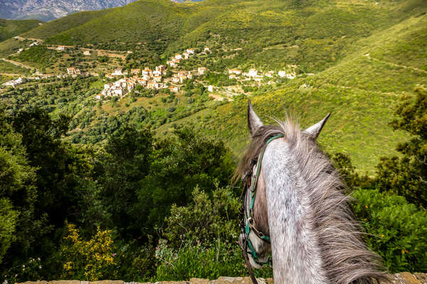 Panorama sur village Corse